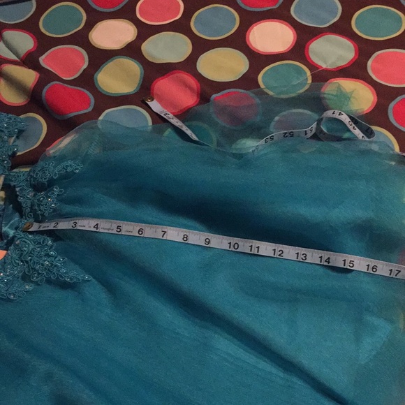 MAKE ME AN OFFER! 2-piece Homecoming/prom dress - Picture 7 of 8